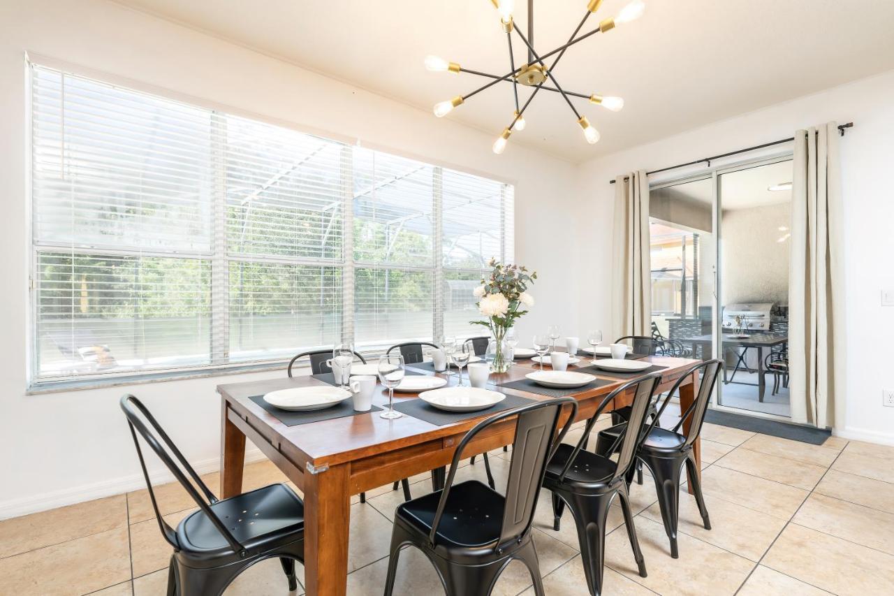 Huge 6Br House - Private Pool Retreat Near Disney 키시미 외부 사진