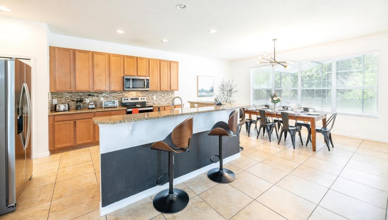 Huge 6Br House - Private Pool Retreat Near Disney 키시미 외부 사진